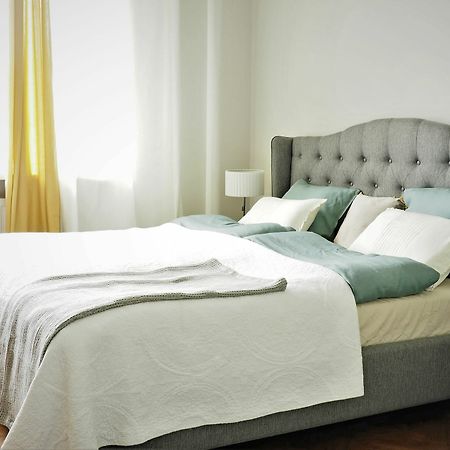 Classic Apartment In Варшава Екстер'єр фото